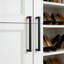 Paquet de 30 poignées et poignées d'armoire noir mat de 10 pouces, quincaillerie d'armoire de cuisine solide avec des centres de trous de 254 mm, durable et facile à installer-125002892