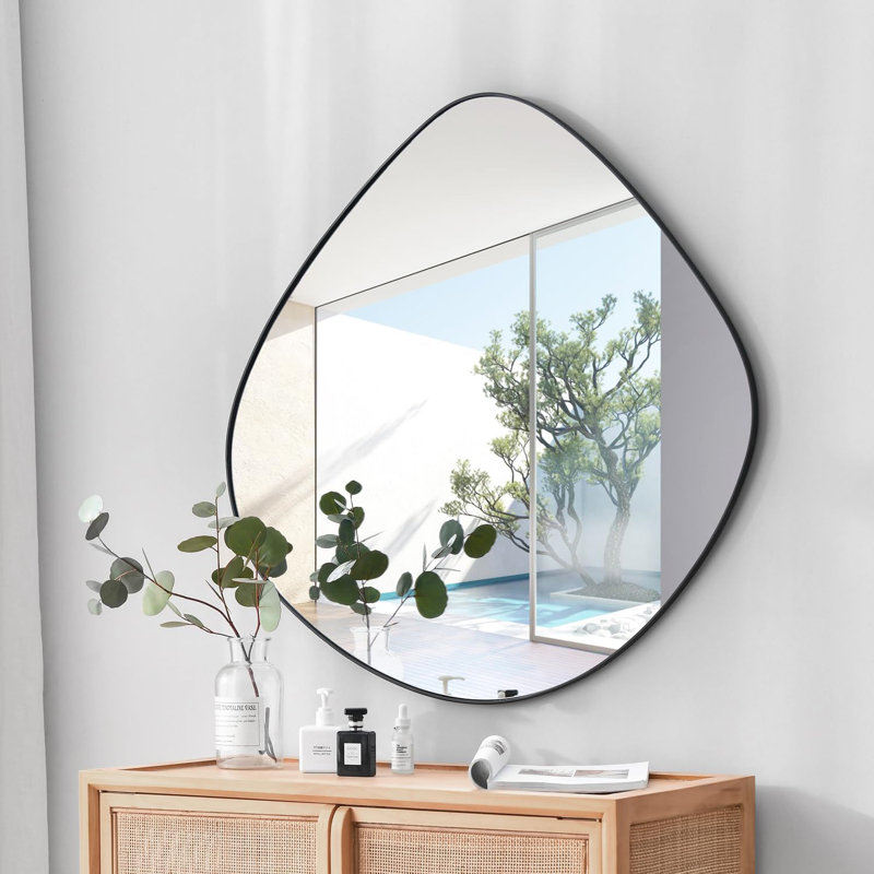 Miroir mural irrégulier avec cadre mural noir mat mat L 19,8 po x l 19,0 po