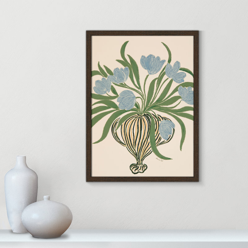 «La Poire Blue Tulips Print» par Camilla Bergqvist, H 23 po x l 17 po x P 0,75 po