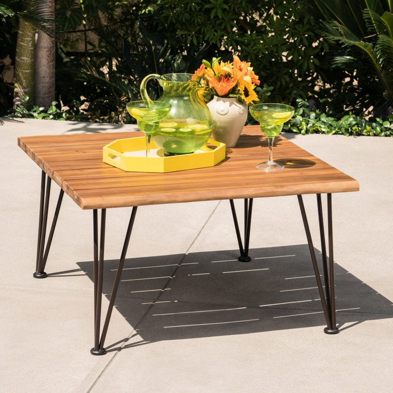 Table basse industrielle en bois et métal, 82,5 cm x 45,7 cm, 9,8 kg, fini lustré, aspect rustique bois et fer.