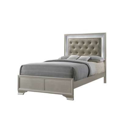 Lit simple glamour avec revêtement en crocodile et support de lattes avec tête de lit tapissier