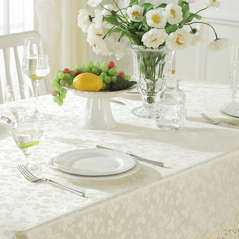 Jacquard Rectangle Tablecloth With Wide Lace Edge, 71"L x 53"W