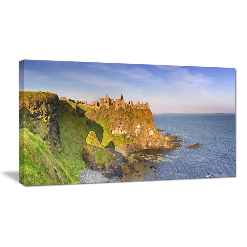 Dunluce Castle in Northern Ireland, reproduction de photo sur toile tendue, H 28 x l 60 po x P 1 po