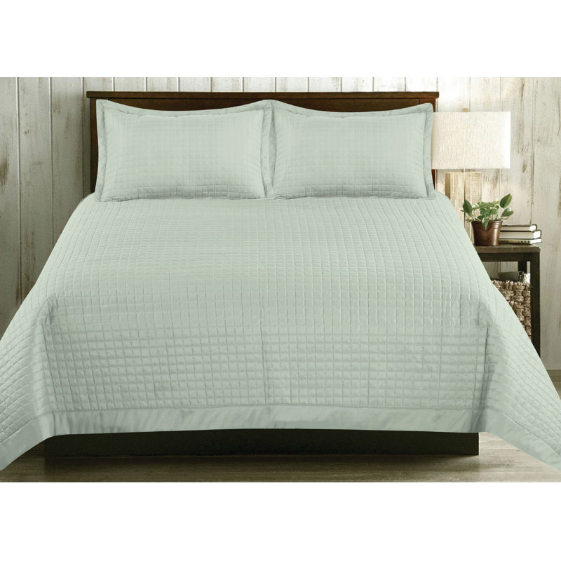 Archie-John Bedspread, Mint