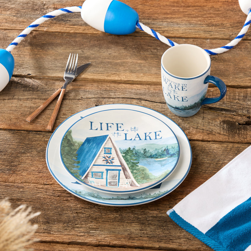 Ensemble de 4 assiettes à dessert Wake at the Lake, 4 pièces, décorations inspirées du bord du lac avec des scènes d'eau et des cabines, grès durable, va au lave-vaisselle, vaisselle charmante pour les desserts, les collations et les hors-d'œuvre