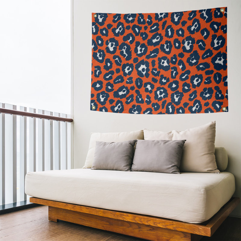 Tapisserie de football en polyester Denver, H 50 po x l 59 po, Orange/Blanc