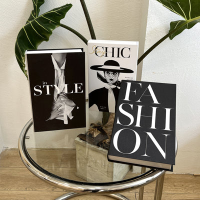 Livres décoratifs tendance (ensemble de 3)