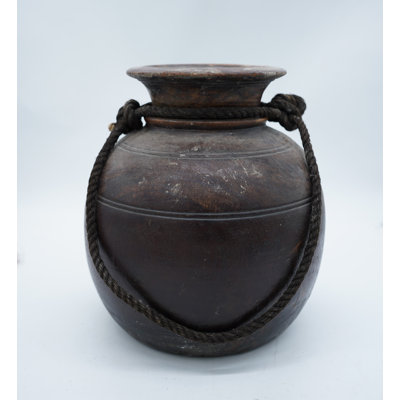  Eco-Friendly Wooden Vase for Chic Interiors