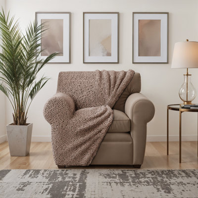 Stretchy Slipcover for Armchair - Secure Fit, Easy to Clean and Durable - Comfort Collection