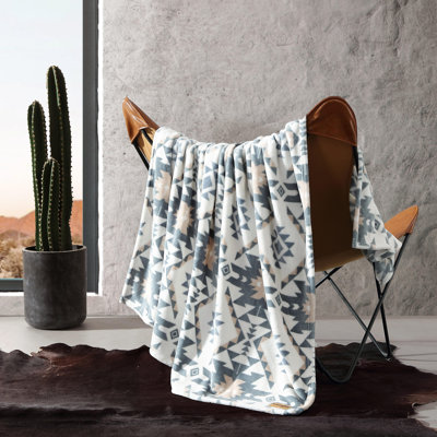 Wrangler Fleece Throw
