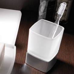 Suzi Toothbrush Holder