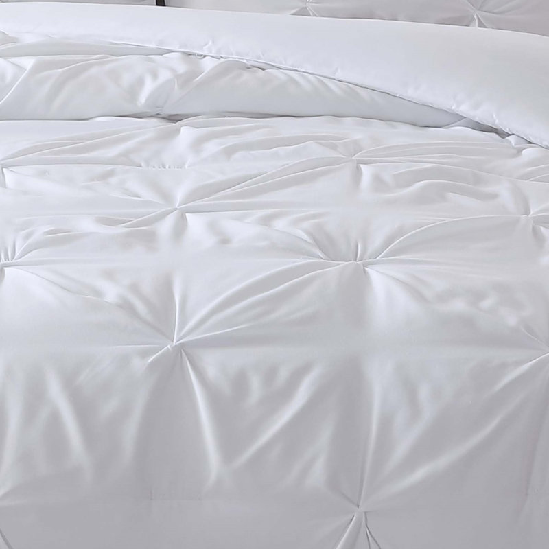 White Pintuck Twin XL Jersey Bedspread Cover Set