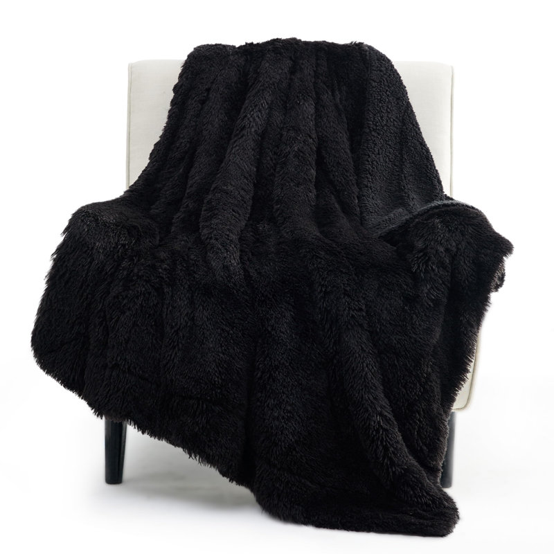 Couvertures en fausse fourrure Cozy Winter Collection, L 60 po x L 80 po, Black