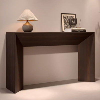Console moderne et simple