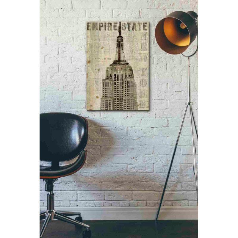 «Vintage NY State Building» par Michael Mullan, art mural sur toile, H 26 po x l 18 po x P 0,75 po