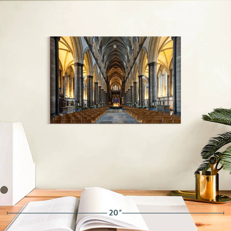 Nef Adella de la cathédrale de Salisbury, H 8 po x l 12 po