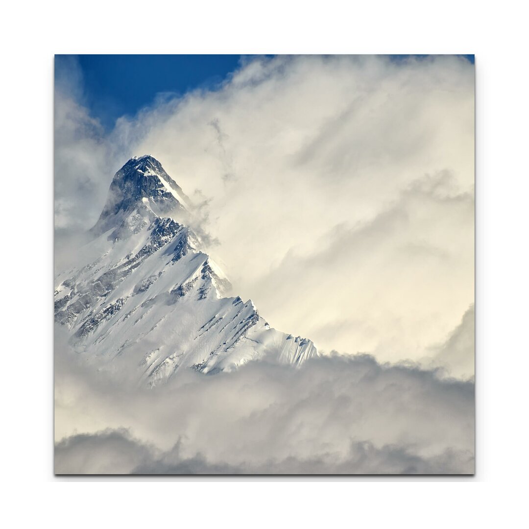 Leinwandbild Berggipfel in den Wolken – Himalaya