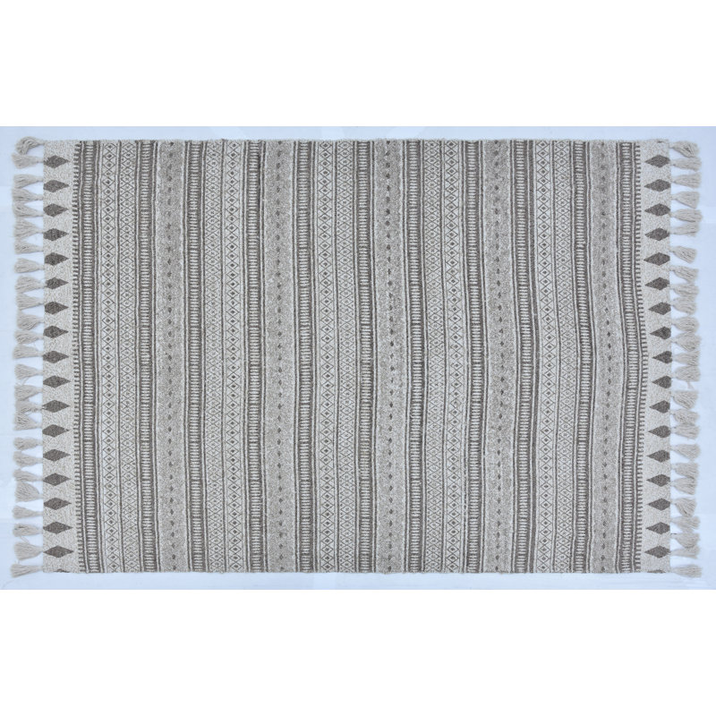 Wool Geometric Indoor Rug, Rectangle 4' x 6'