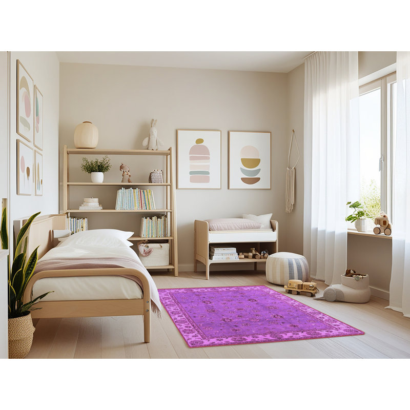 Lekeysha Oriental Indoor Rug, Rectangle 4' x 6'