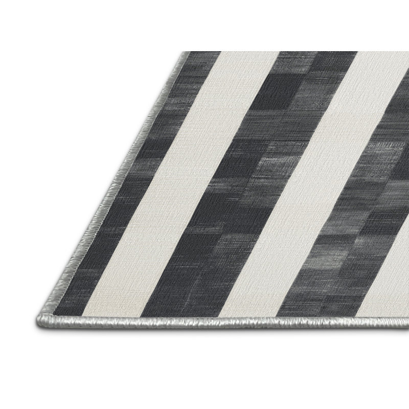 Machine Washable Checkered White Area Rug, Round 5'