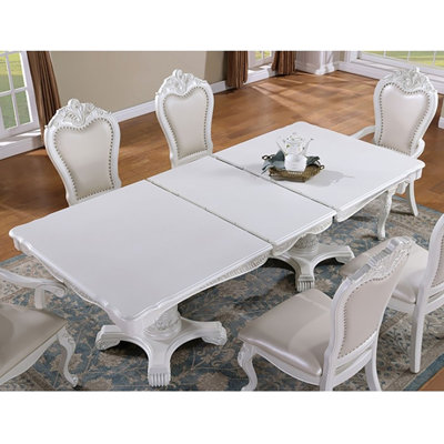 Lohey Dining Table