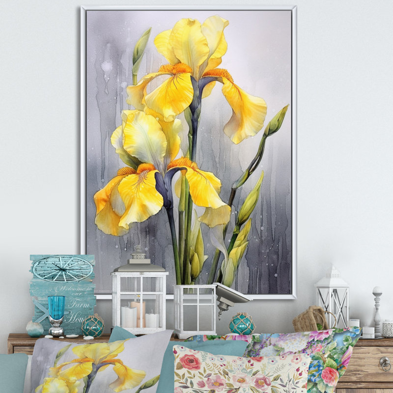 «Yellow Yellow Petal of Iris II» sur toile, H 44 po x l 34 po x P 1,5 po, Cadre flottant blanc