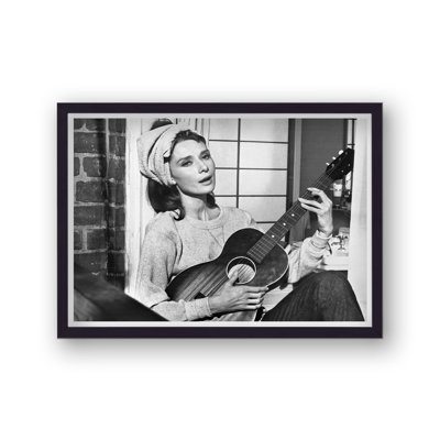 Audrey Hepburn Sings Moon River Breakfast At Tiffanys - Single Picture Frame Print