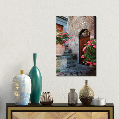Italie, Toscane dans et autour de la ville médiévale de civita di bagnoregio_1PC6