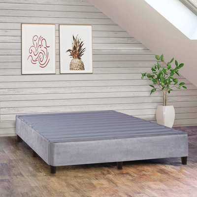 Lit plateforme en bois massif Vaughn