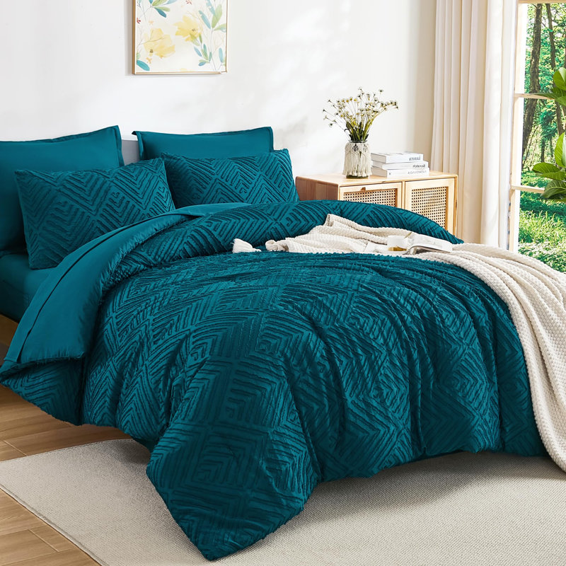 Andency Oversized Queen Comforter Set 7 Piece Teal - Bed in a Bag Oversized Queen Boho Lightweight Fluffy Tufted Bedding Sets with Comforter, Sheets, Pillowcases & Shams