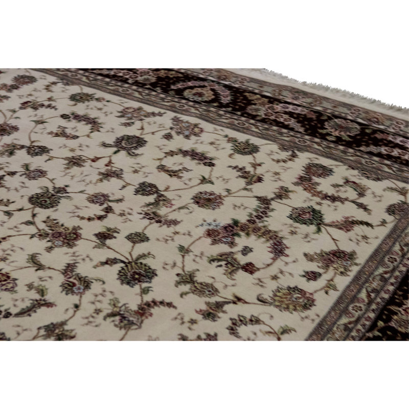 Tapis rectangulaire noué à la main