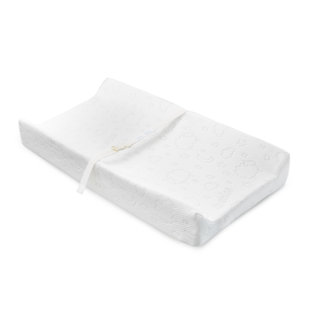 Matelas à langer profilé fait de bambou
