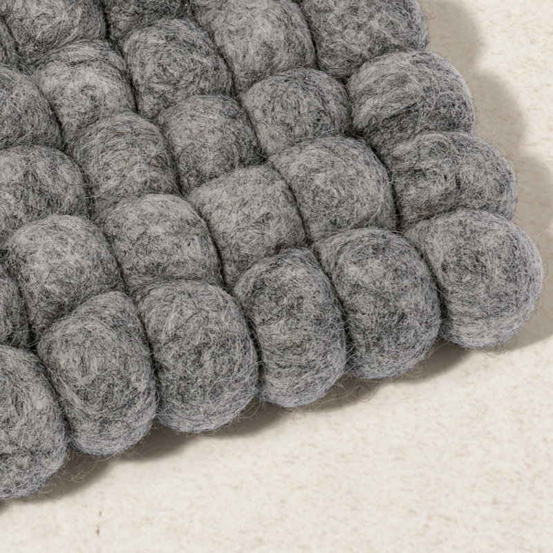  MODWOOL 8" Square Wool Trivet (Set of 2, Light Grey), Gray