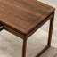 Bureau de style simple et rétro