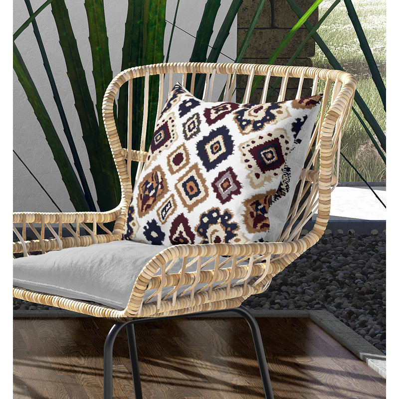 Coussin intérieur / extérieur Ikat Diamond, Blanc / rouge / jaune, Carré 16 po