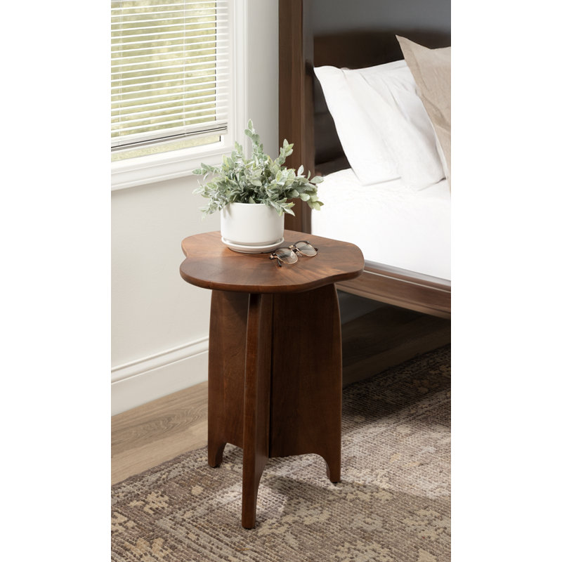 Table d'appoint Kanna Wavy, H 21 po x l 16 po x P 16 po