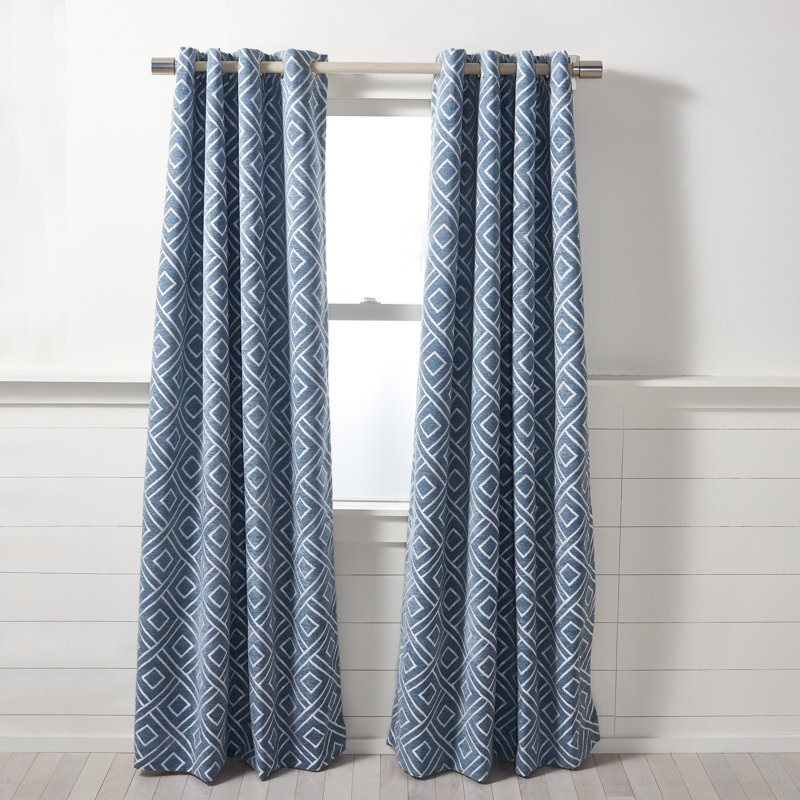 Panneau de rideau simple obscurcissant Lella, L 52 po x L 84 po, Bleu