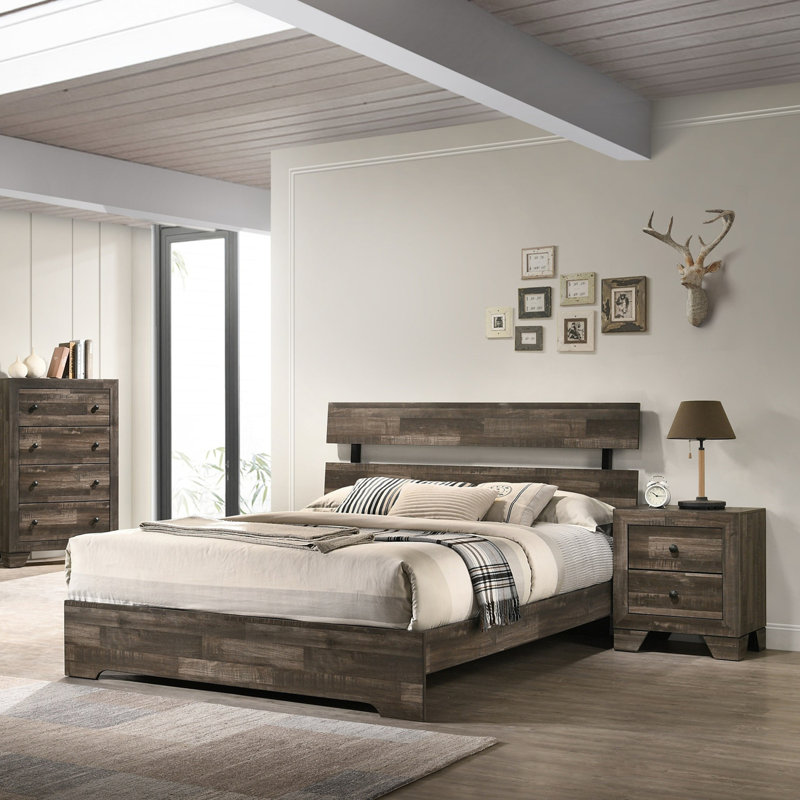 Dolins Platform Bed, Rustic Brown, Full / Double