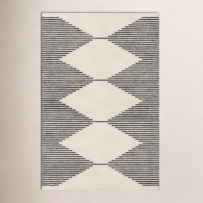 Mueller Hand-Tufted Rug