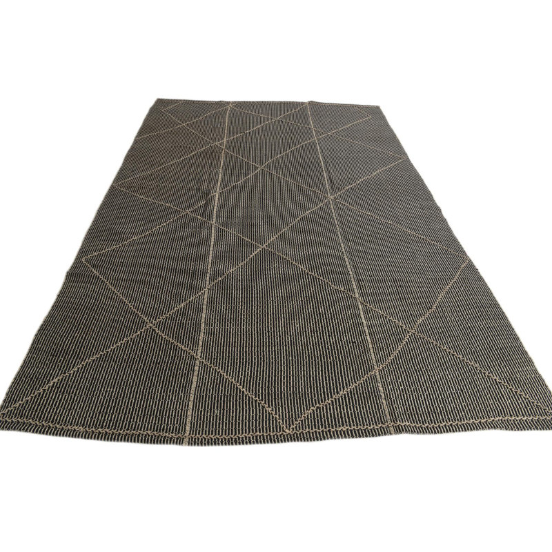 Tapis noir 10 x 14 Oliver