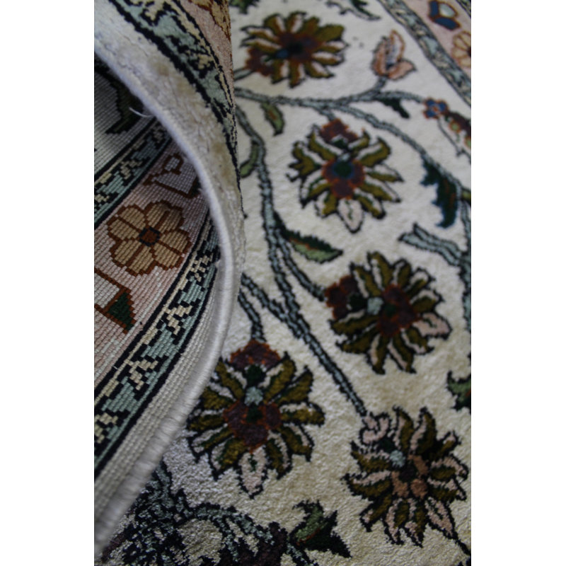 Tapis unique brun / noir nouvel âge 1 pi 7 po x 4 pi 2 po