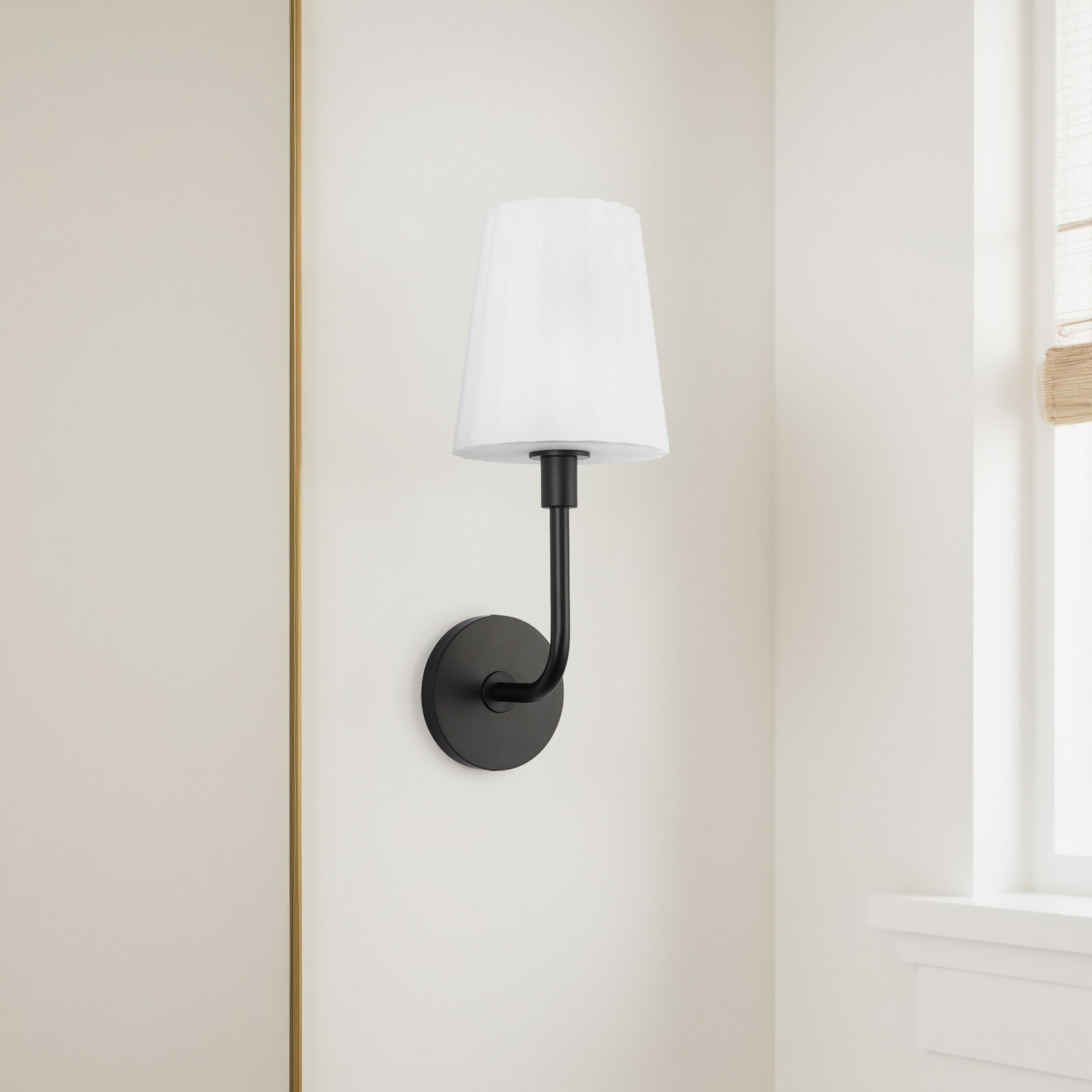 Tindra Single Ribbed Bath Sconce, Matte Black