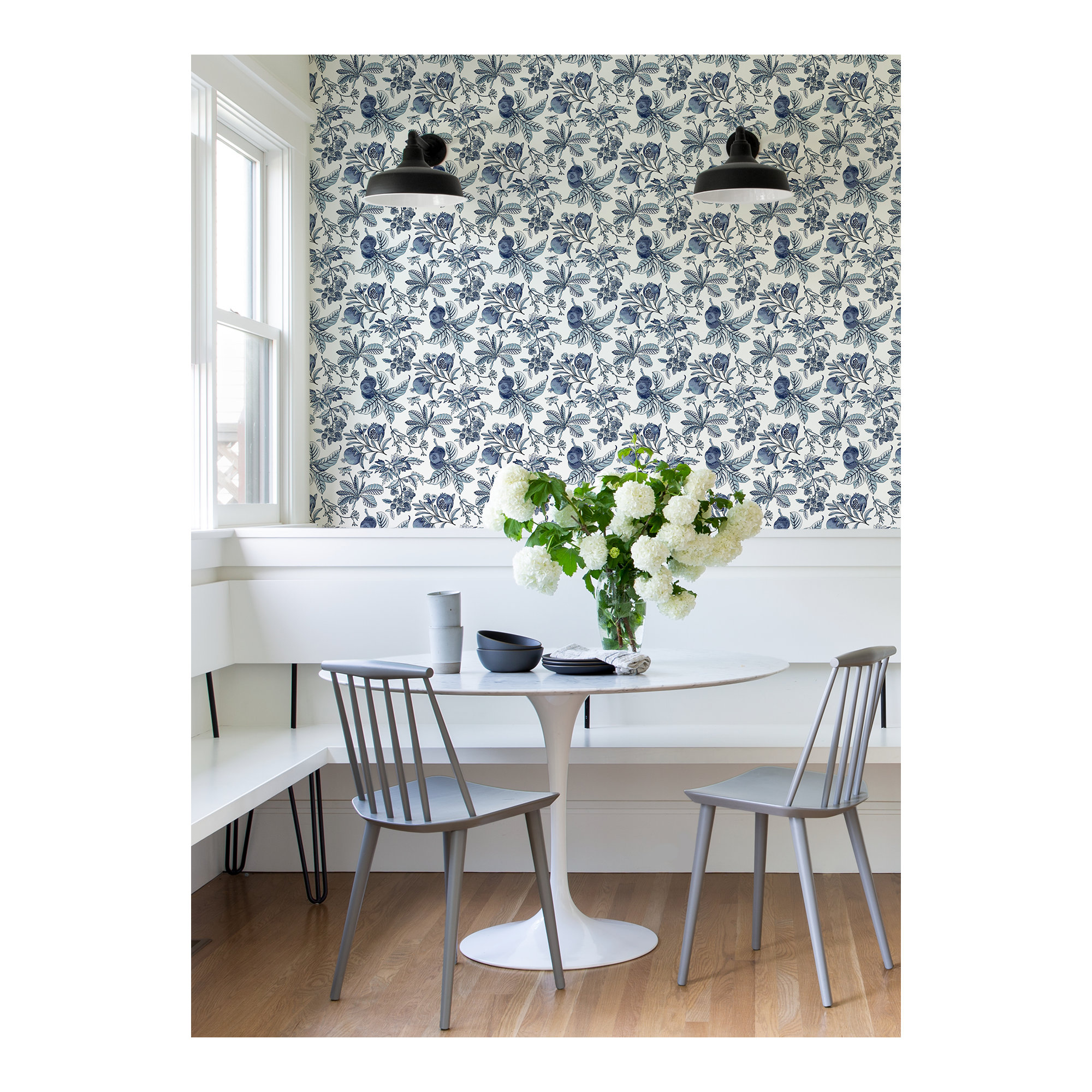 Lucier Fruit Wallpaper, Blue
