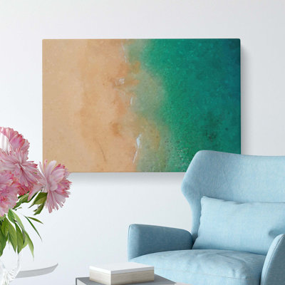 Kihei Beach In Hawaii - Wrapped Canvas Print