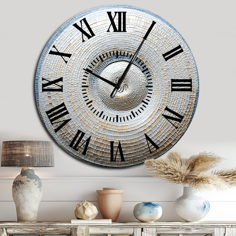 Horloge murale argentée, Surdimensionné