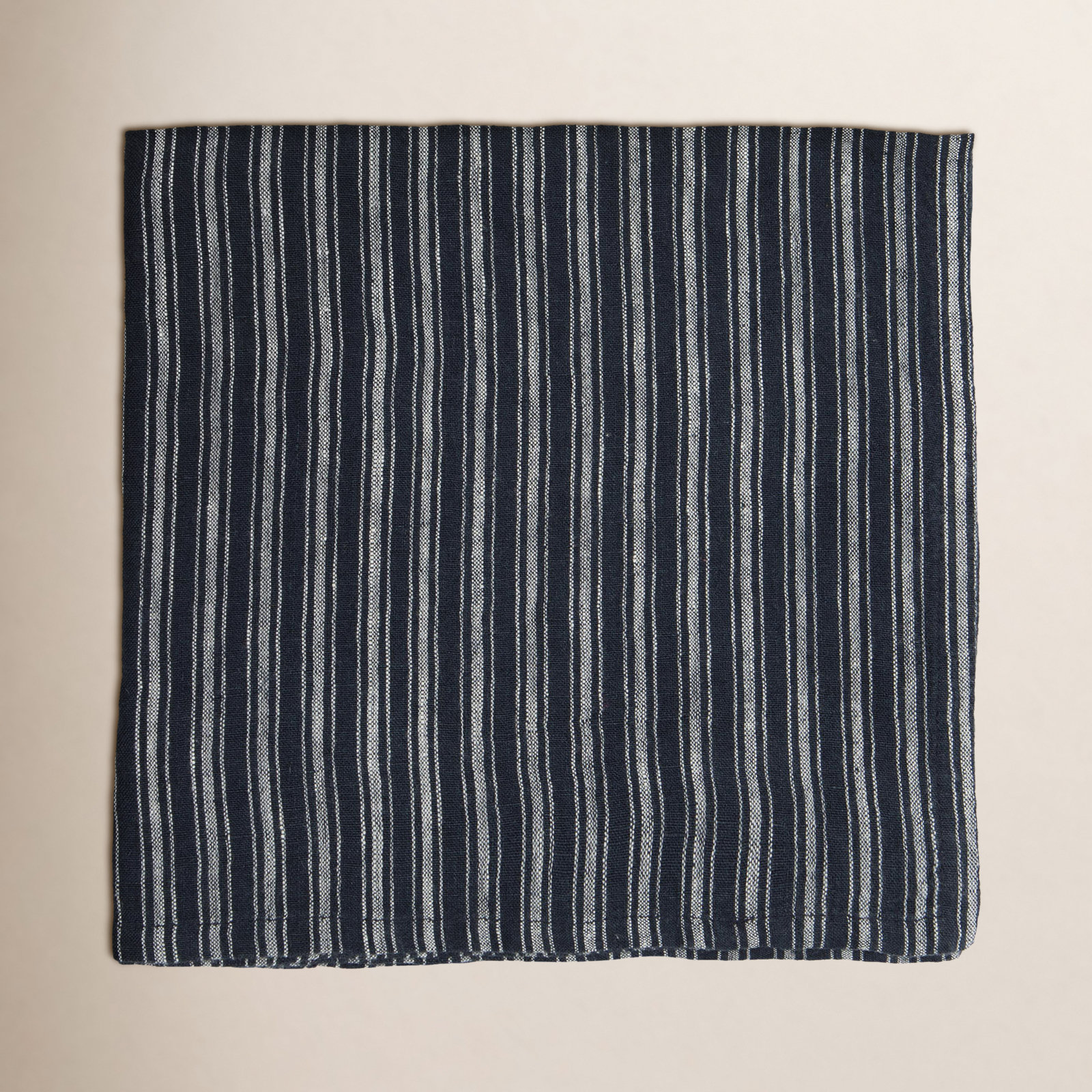 Bryars Reversible Linen Napkin, Indigo/Black