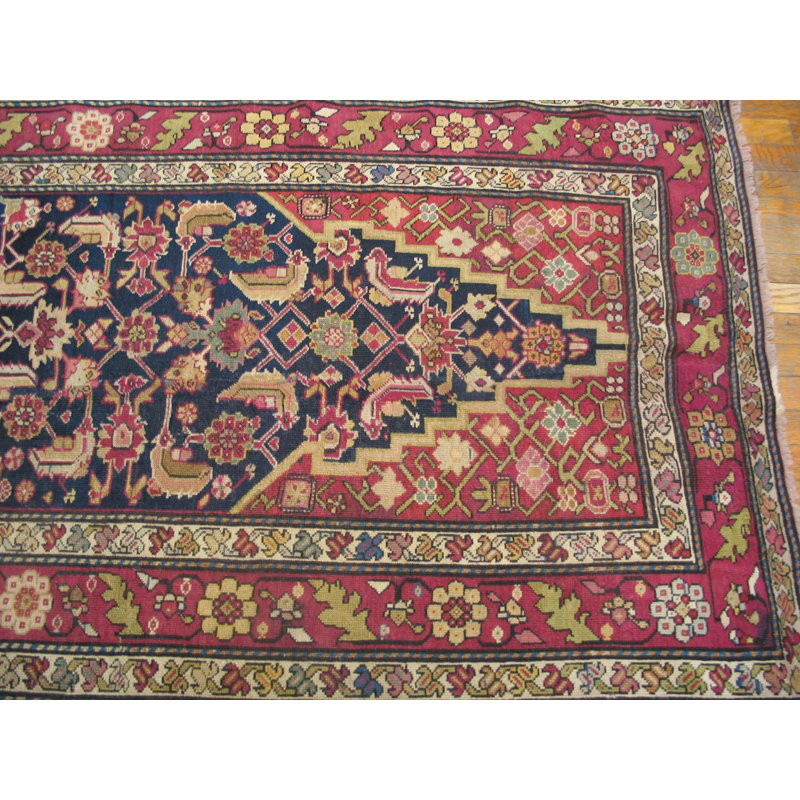 Hand Knotted Wool Area Rug in Blue