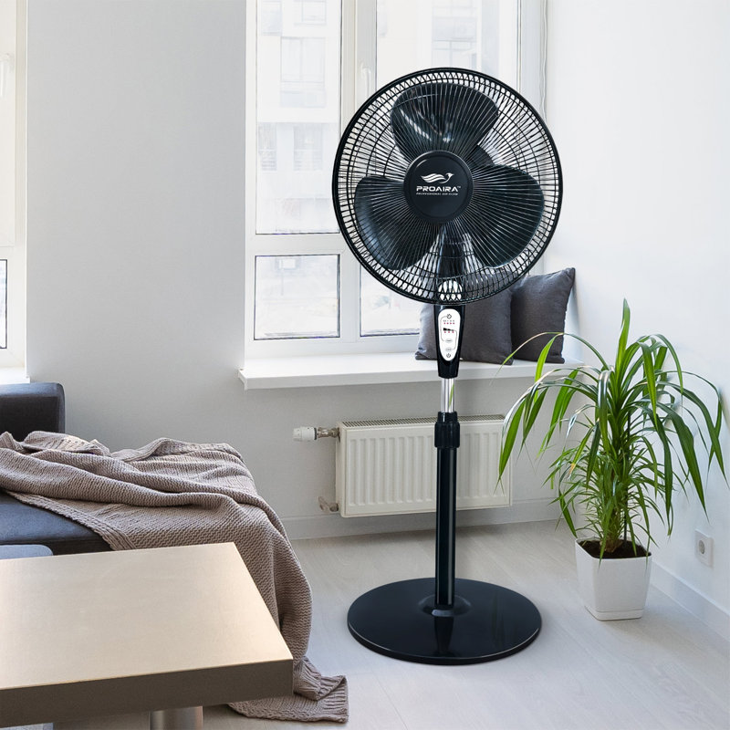 Ventilateur à piédestal oscillant 18 po Proaira, noir avec télécommande