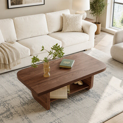 Table basse de 47,2 po en forme d'éventail avec tablette de rangement inférieure, finition grain de bois de noyer, table de salon moderne de style Mid-Century, mobilier d'appoint de style campagnard pour les grands espaces, assemblage facile
