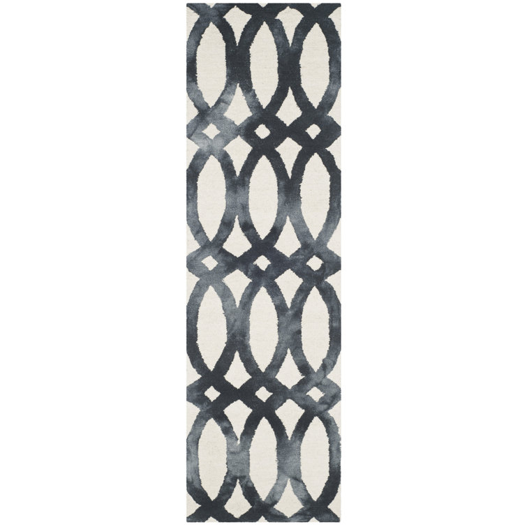 Amekia Hand Tufted Wool/Cotton Geometric Rug in Graphite/Ivory